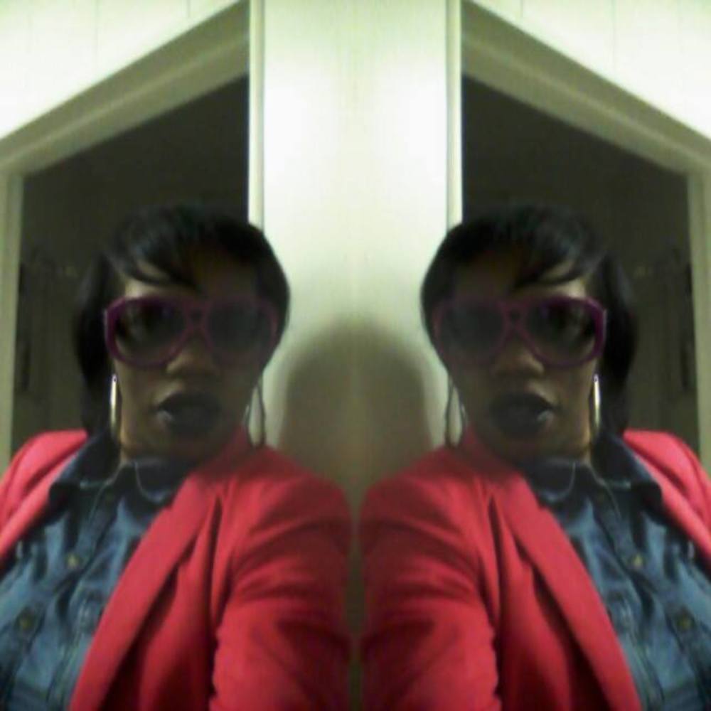 Meet your Posher, Latifah